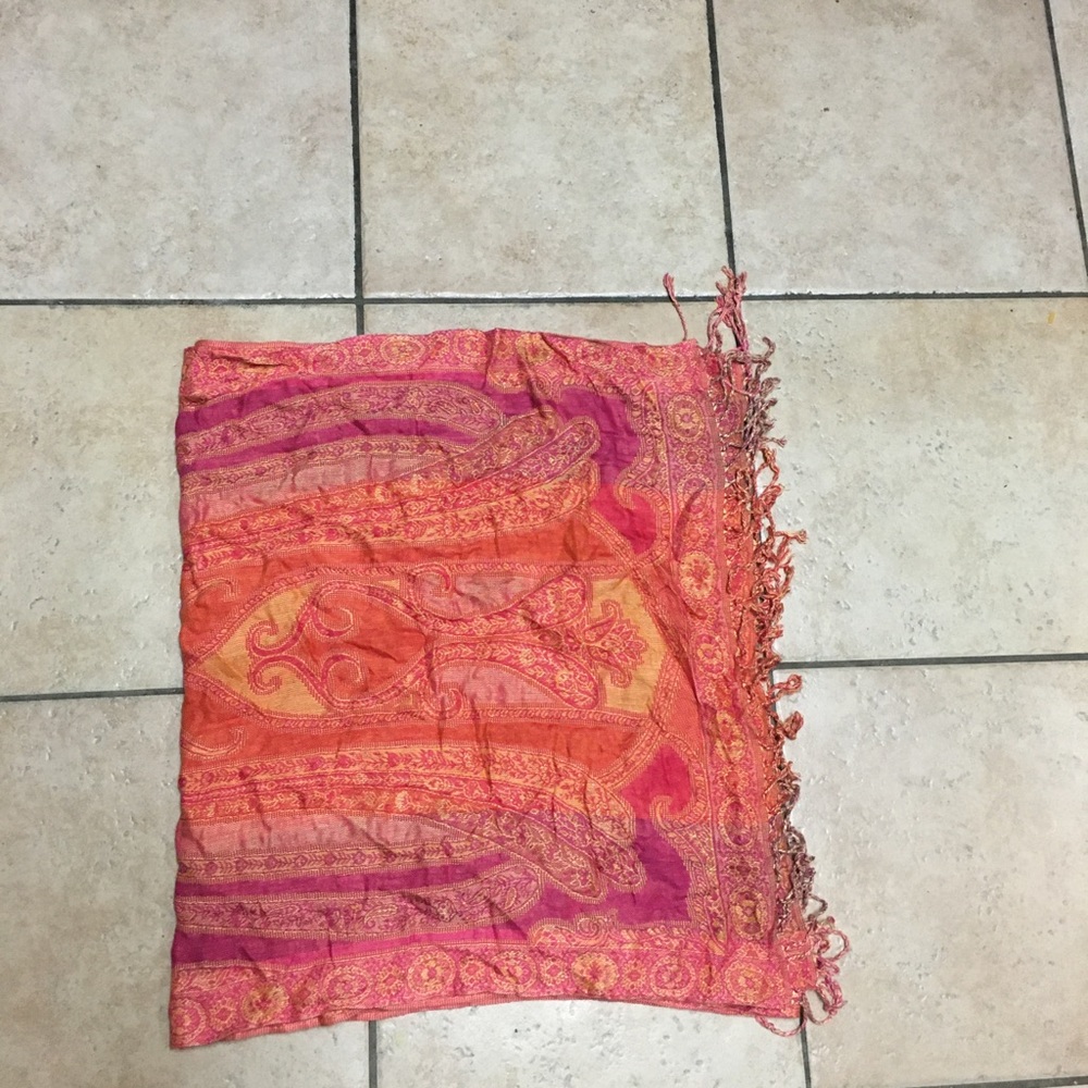 Womens scarf